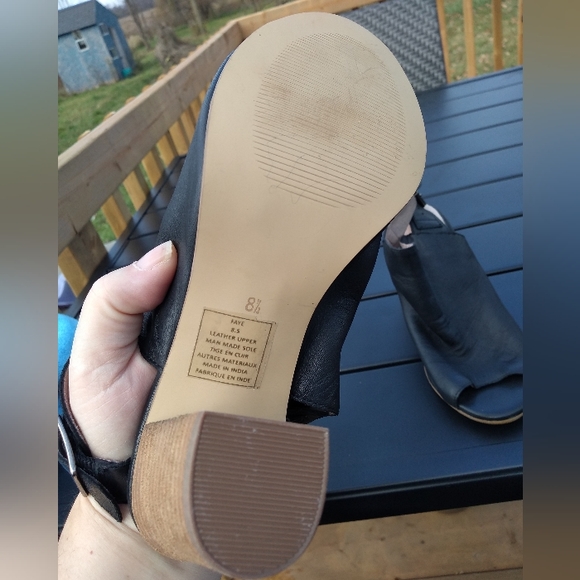 Women's Black Slingback Chunky Heel Sandals, Peep Toe, Size 8.5, Leather… - Picture 8 of 12